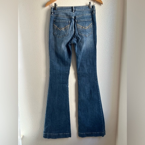 Idyllwind | Flare Jeans with Seam Detail on Front Leg - Picture 8 of 12